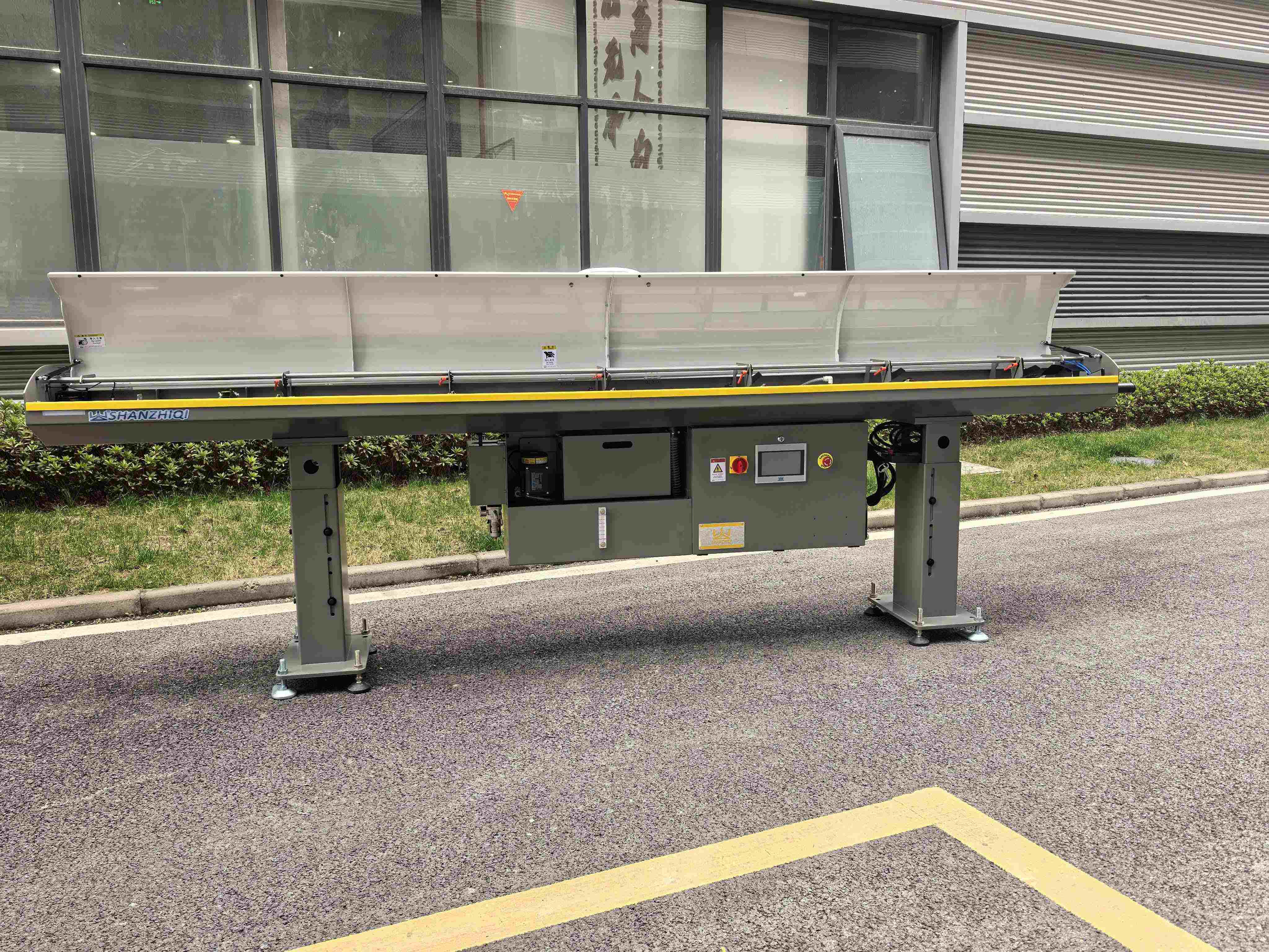 SW-21走心机自动棒材送料机 送料直径3-17mm 送料长度2.5米与3.0米 两款