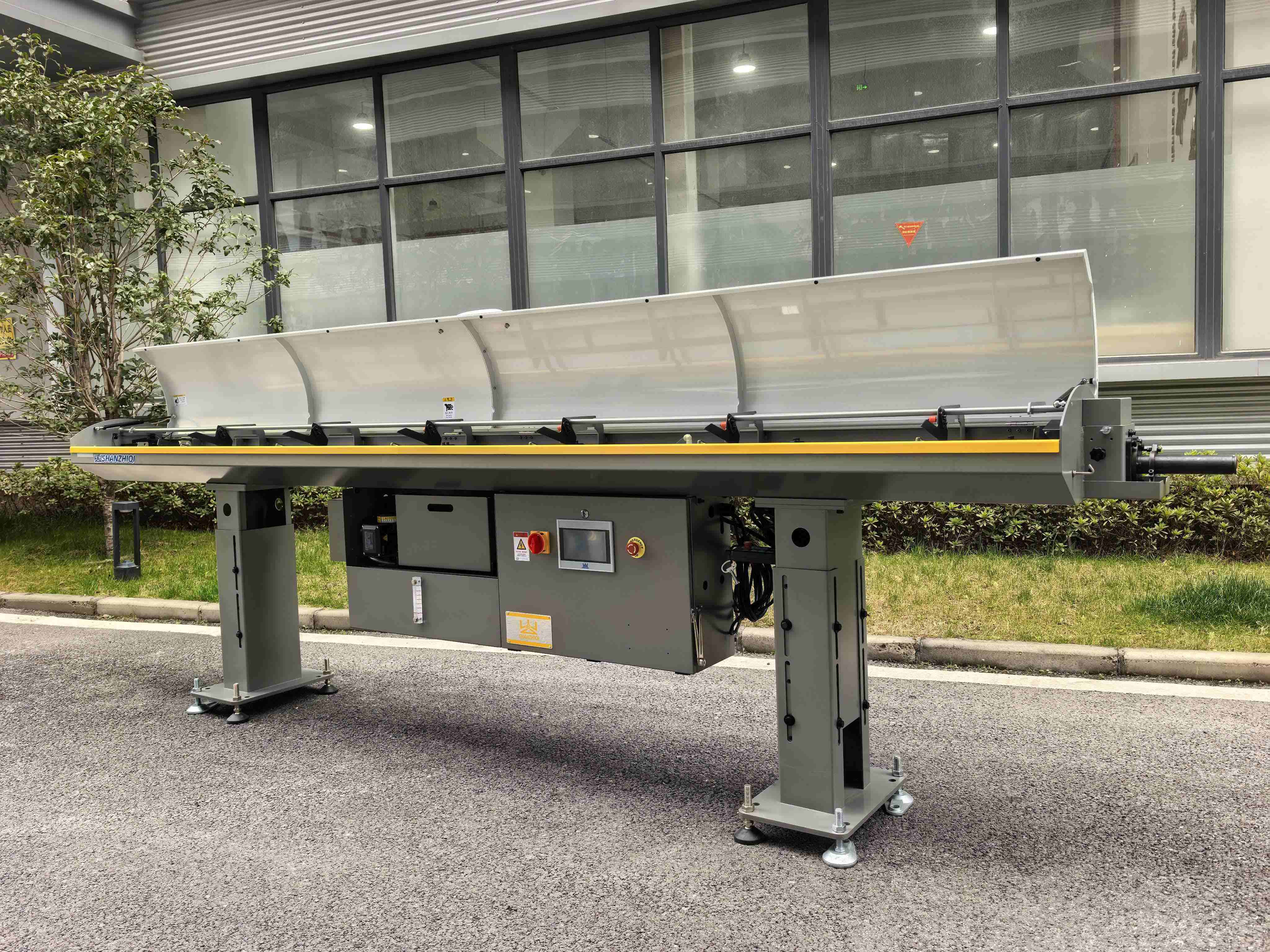 SW-21走心机自动棒材送料机 送料直径3-17mm 送料长度2.5米与3.0米 两款