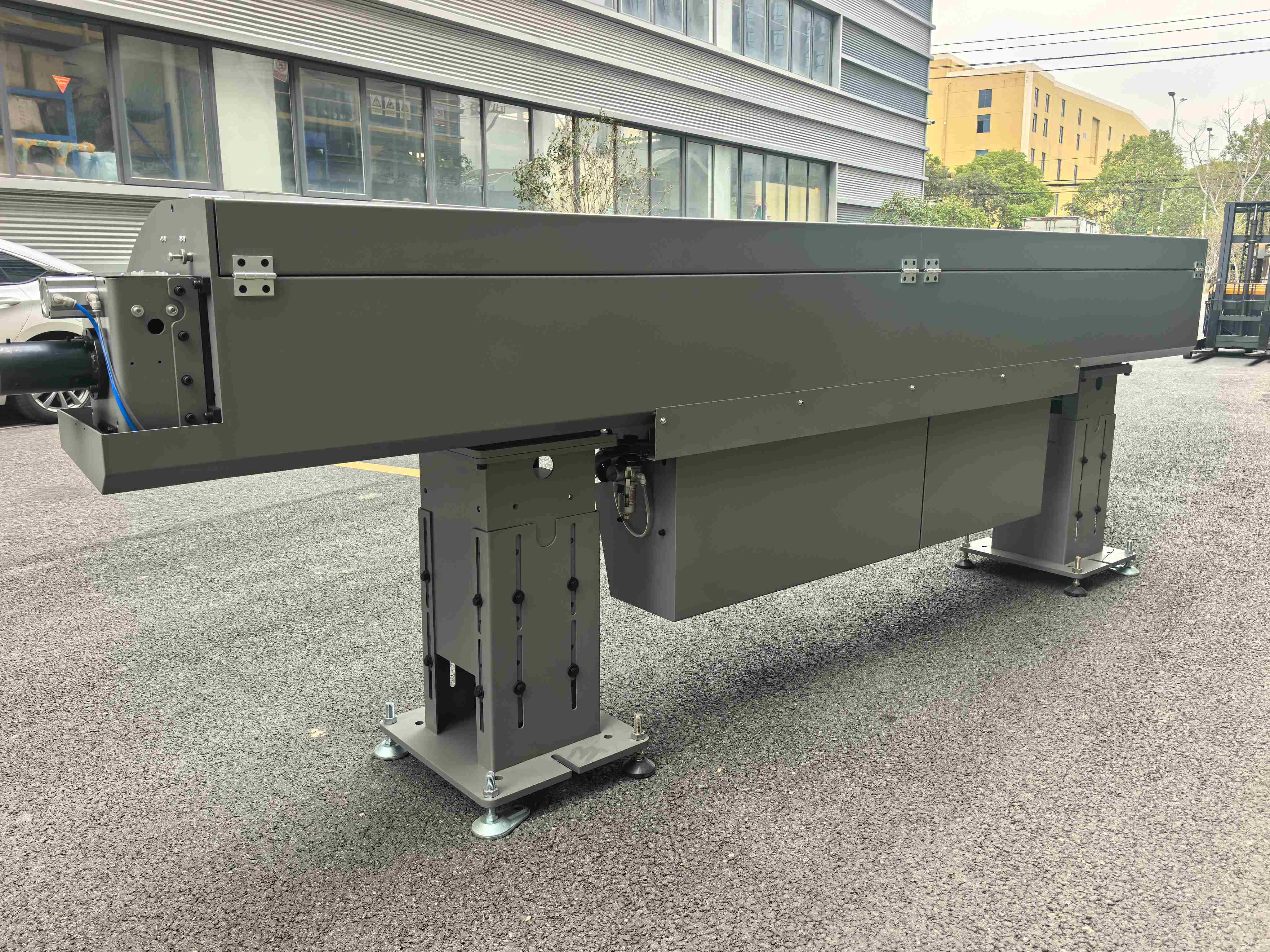 SD-42 自动油膜式送料机 送料直径5-40mm 送料长度3.0米与2.5米 两款 