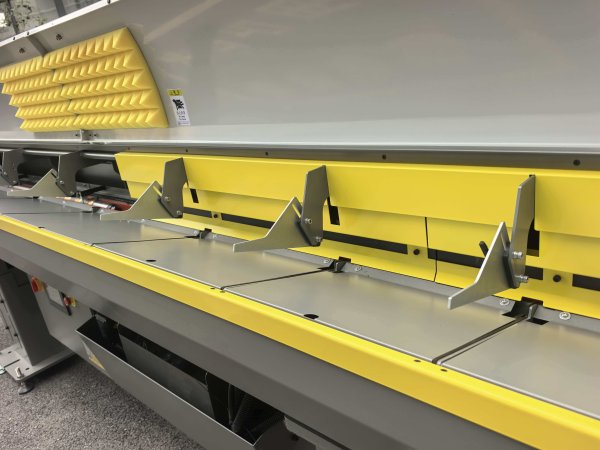 SD-51 大型油膜式自动棒材送料机 送料直径 8-48mm 送料长度3.0米