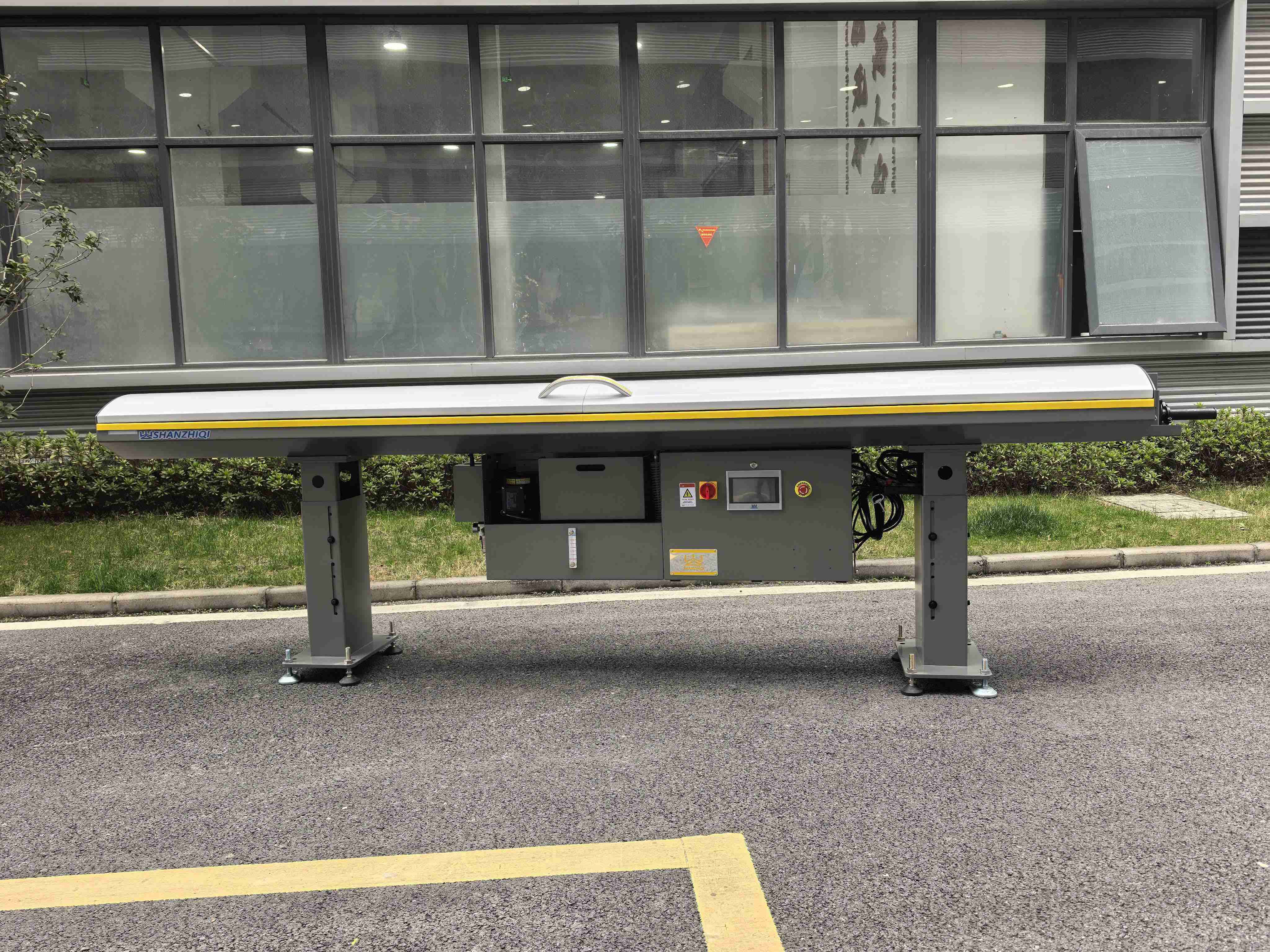 SW-21走心机自动棒材送料机 送料直径3-17mm 送料长度2.5米与3.0米 两款