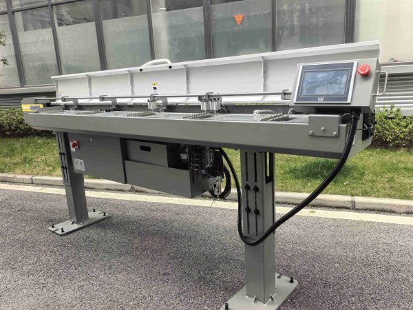 SN-7 自动棒材送料机 送料直径1.5-5mm 送料长度2米与2.5米 