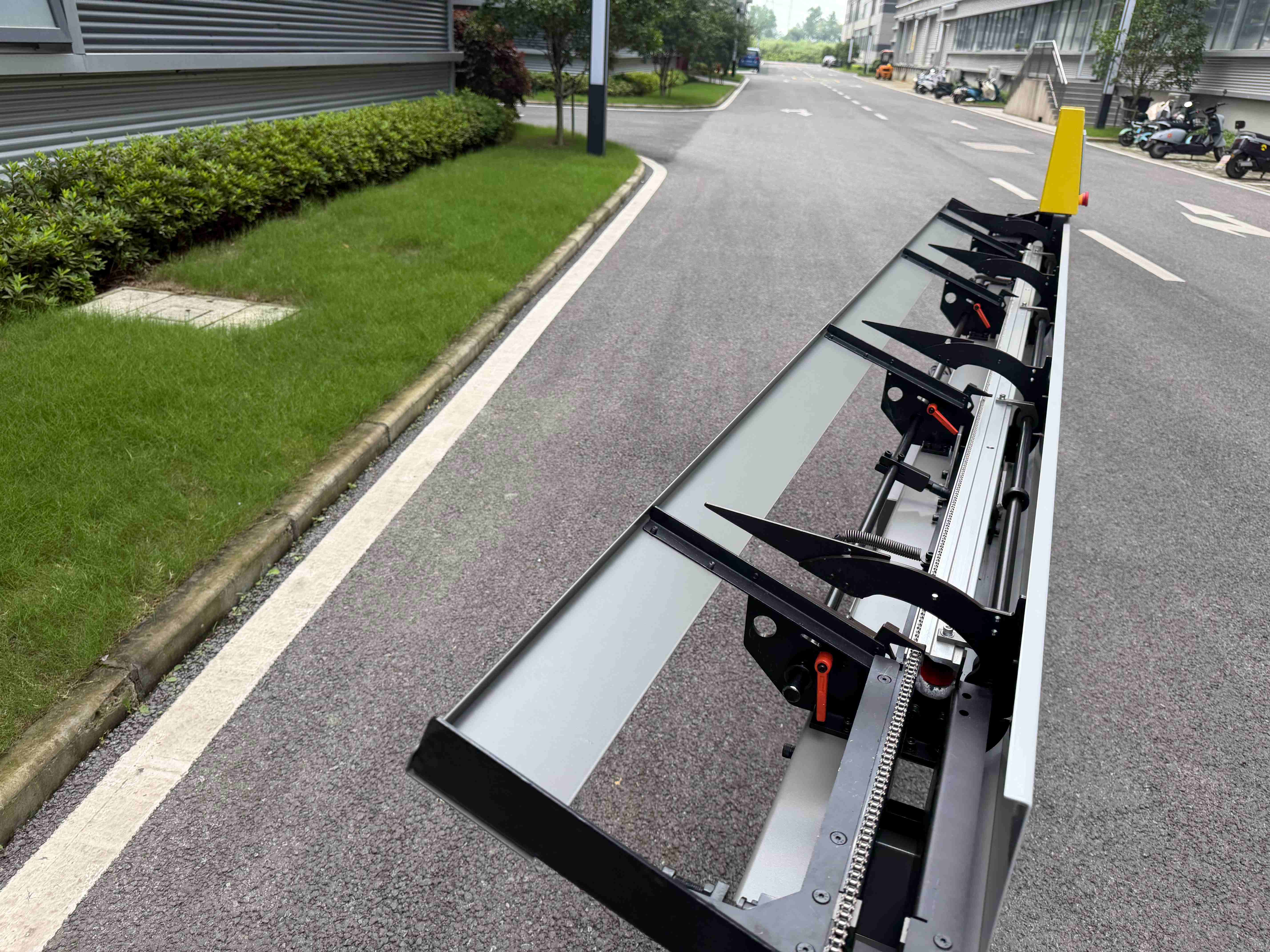 ST-20 机械式送料机 送料直径3-20mm 送料长度2.5米  _