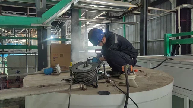 雷达物位计