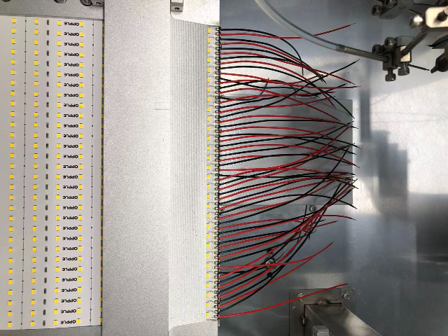 供應PCB板焊線機誠信合作 貼心服務 深圳市鴻興智能裝備供應