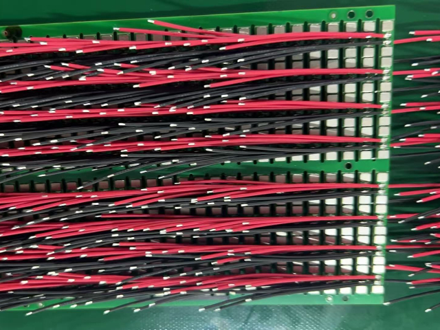國產(chǎn)PCB板焊線機解決方案 貼心服務(wù) 深圳市鴻興智能裝備供應(yīng)