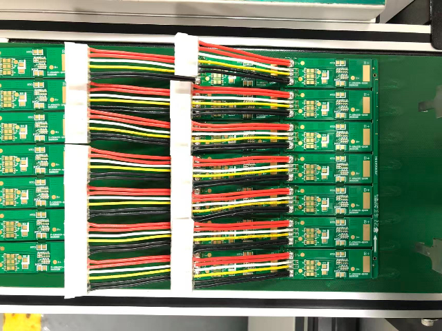 定制裁線剝皮焊線機(jī)供應(yīng)商家 服務(wù)為先 深圳市鴻興智能裝備供應(yīng)