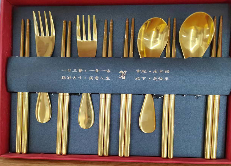 鈦餐具