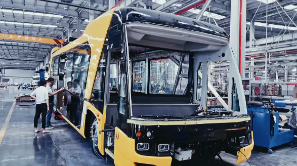 恒天汽車機(jī)場(chǎng)擺渡巴士項(xiàng)目