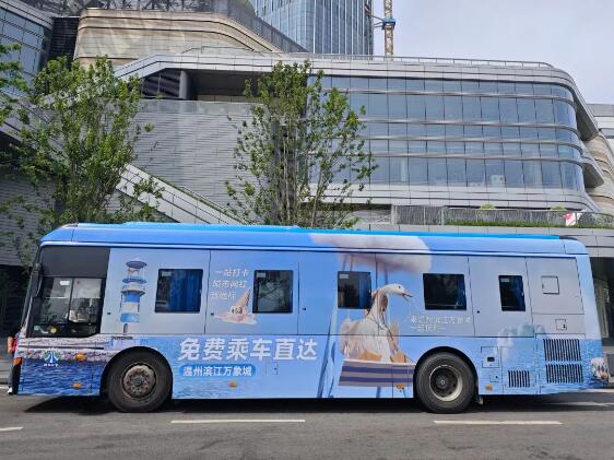 公交廣告：連接城市與夢(mèng)想，打造品牌新高度