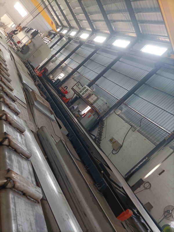 大功率激光切割機(jī)