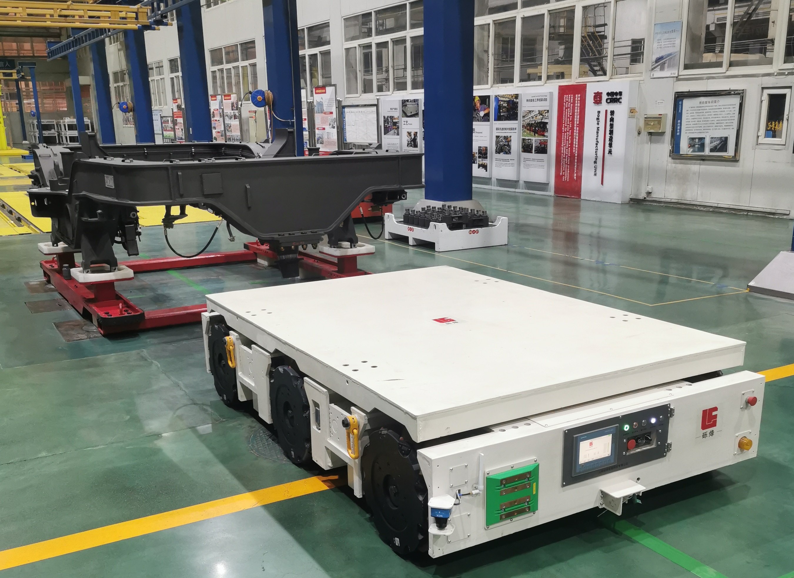 構(gòu)架轉(zhuǎn)運(yùn)車AGV：自動(dòng)化搬運(yùn)好幫手