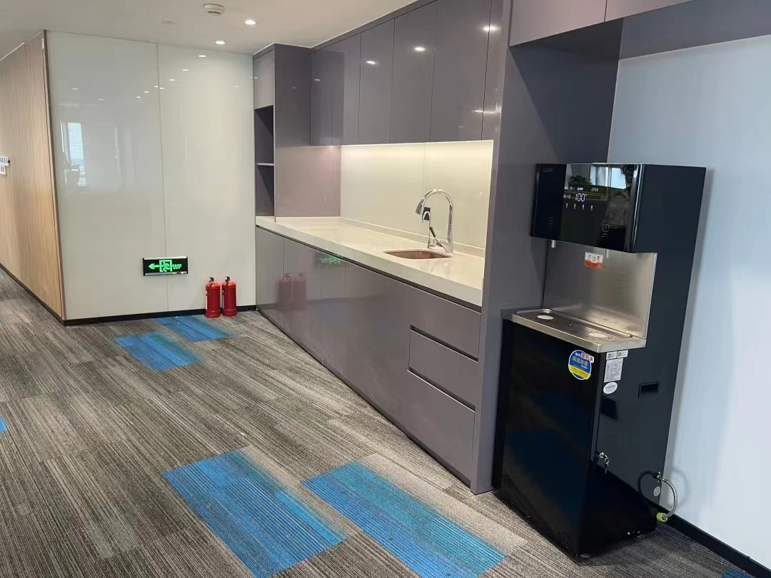 公共場(chǎng)所直飲水機(jī)可能存在的安全隱患及日常維護(hù)保養(yǎng)注意事項(xiàng)有哪些？