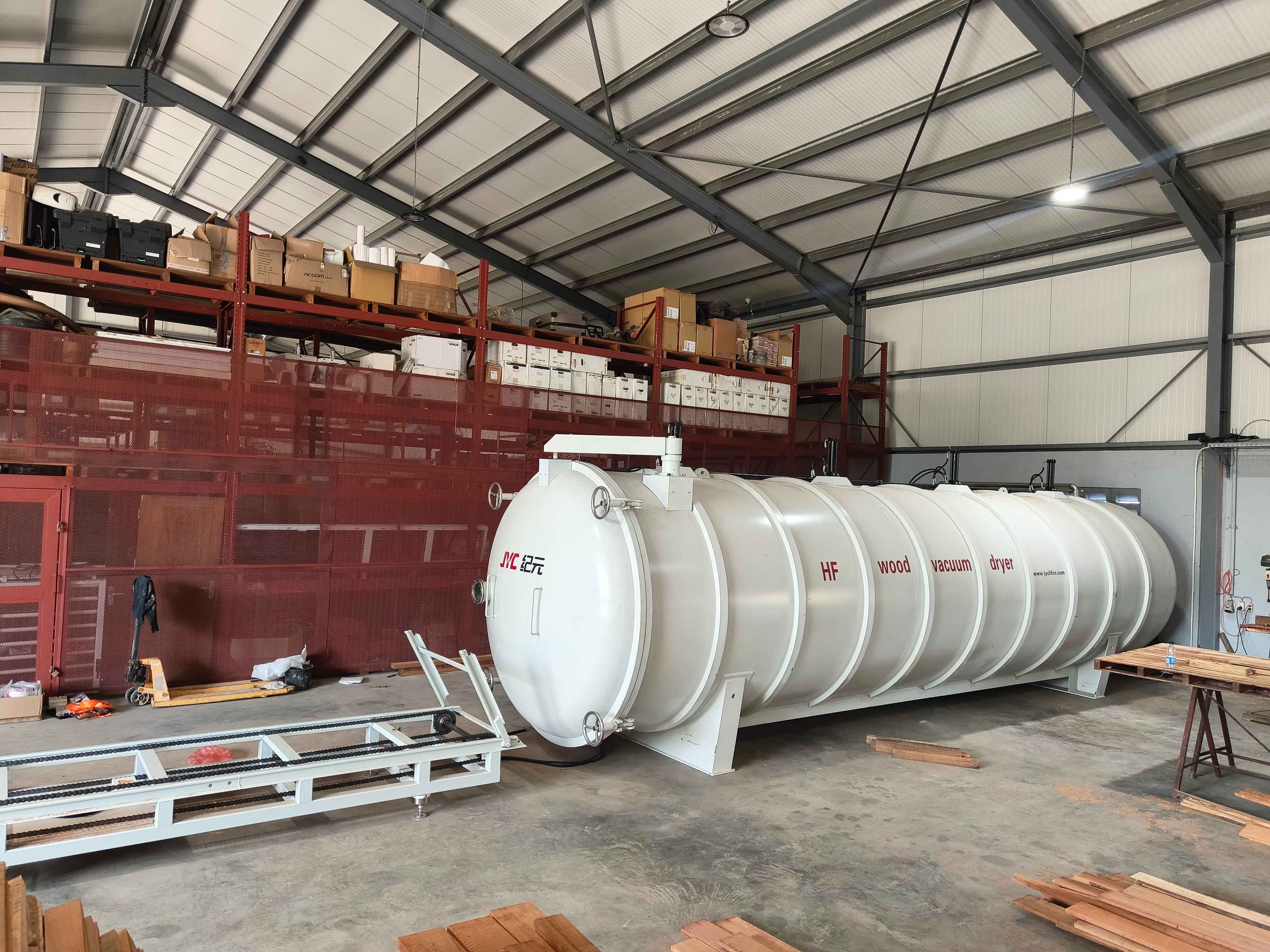 提升木材出材率的關(guān)鍵：紀(jì)元高頻真空干燥機(jī)引領(lǐng)行業(yè)新方向