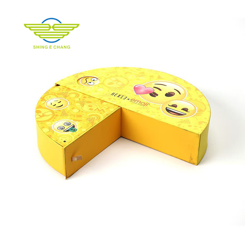 顏值控必入！韓熙貞emoji聯(lián)名禮盒 實(shí)用美妝+萌趣設(shè)計(jì)