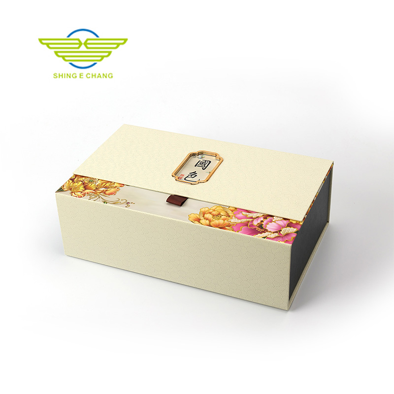 傳統(tǒng)工藝文化禮盒 國(guó)色設(shè)計(jì) 中秋 / 春節(jié)糕點(diǎn)禮佳器