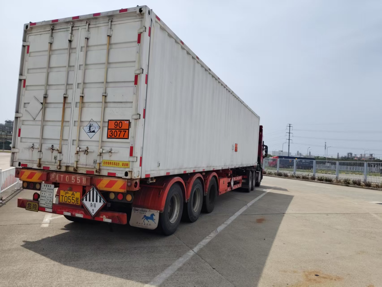 集装箱车