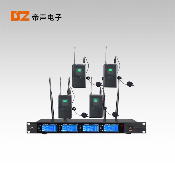 真分集無線一拖四麥克風(fēng)(領(lǐng)夾)DS-318UHC