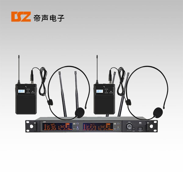 真分集無(wú)線(xiàn)一拖二麥克風(fēng)(頭戴)DS-302UHB