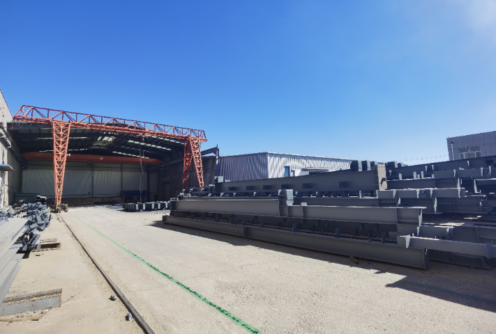 內蒙古制造鋼結構型號 客戶至上 赤峰神洲彩板鋼構供應