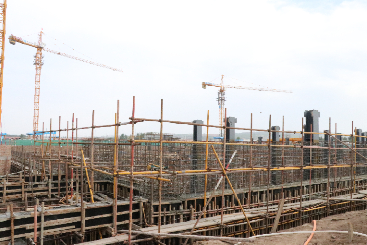 內(nèi)蒙古網(wǎng)架結構廠家直銷 歡迎咨詢 赤峰神洲彩板鋼構供應