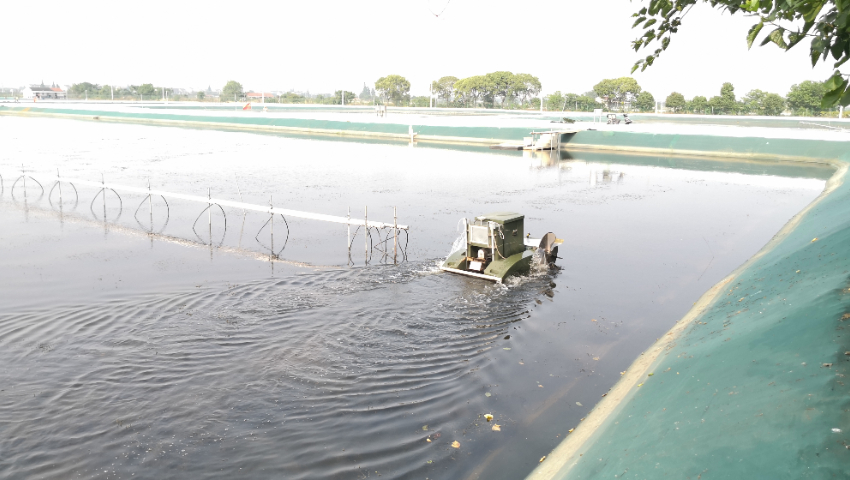 福建小型施藥船市面價(jià) 常州慧而達(dá)智能供應(yīng)