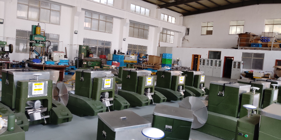 福建大型施藥船賣(mài)價(jià) 常州慧而達(dá)智能供應(yīng)