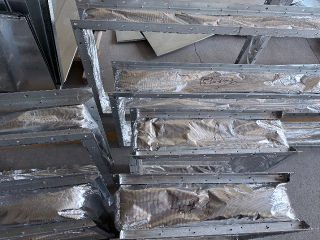 成都中央空調(diào)風管廠家 歡迎來電 成都燁鑫暖通設(shè)備供應(yīng);