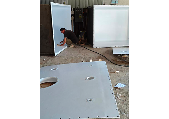 上海耐高溫襯四氟設(shè)備定制 無錫市佳瑞特防腐設(shè)備供應(yīng)