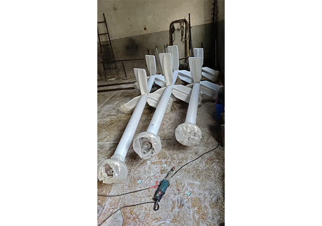 浙江小型四氟設(shè)備 無錫市佳瑞特防腐設(shè)備供應(yīng)