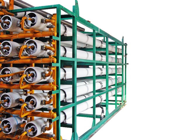 广东口碑好的去离子水设备工作原理,反渗透设备