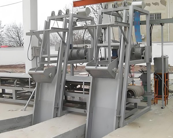 鋼絲繩牽引格柵機