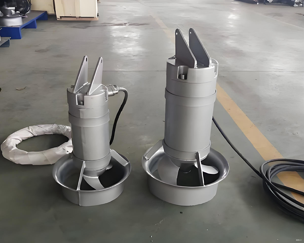 潛水?dāng)嚢铏C(jī)