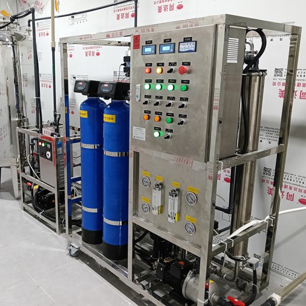 定制直飲水設(shè)備
