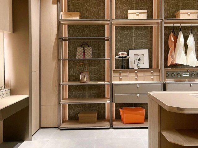 武漢極簡酒柜定制批發(fā),柜體收納