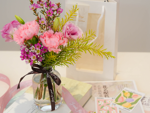 上海南京東路花藝租擺價格 廣州麗芳園林生態(tài)科技股份供應(yīng)