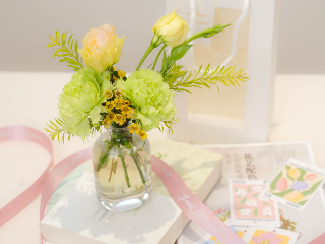 長沙商場花藝布置,花藝