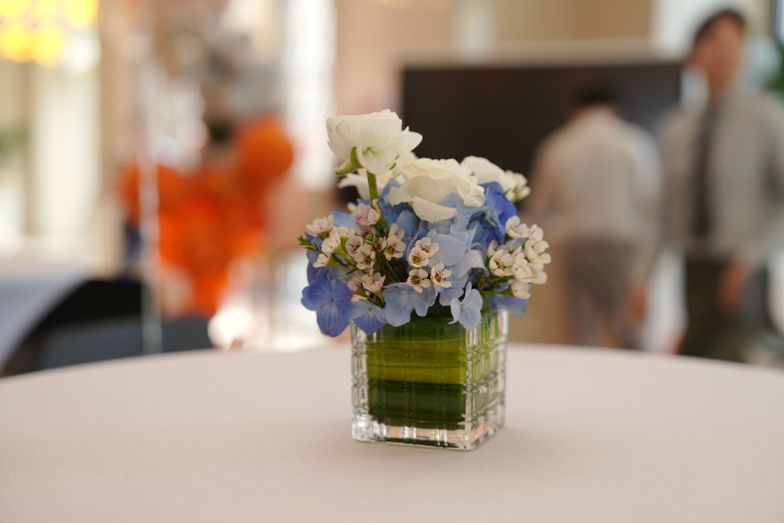 廣東金融高新區(qū)寫字樓花藝裝飾價(jià)格 廣州麗芳園林生態(tài)科技股份供應(yīng)