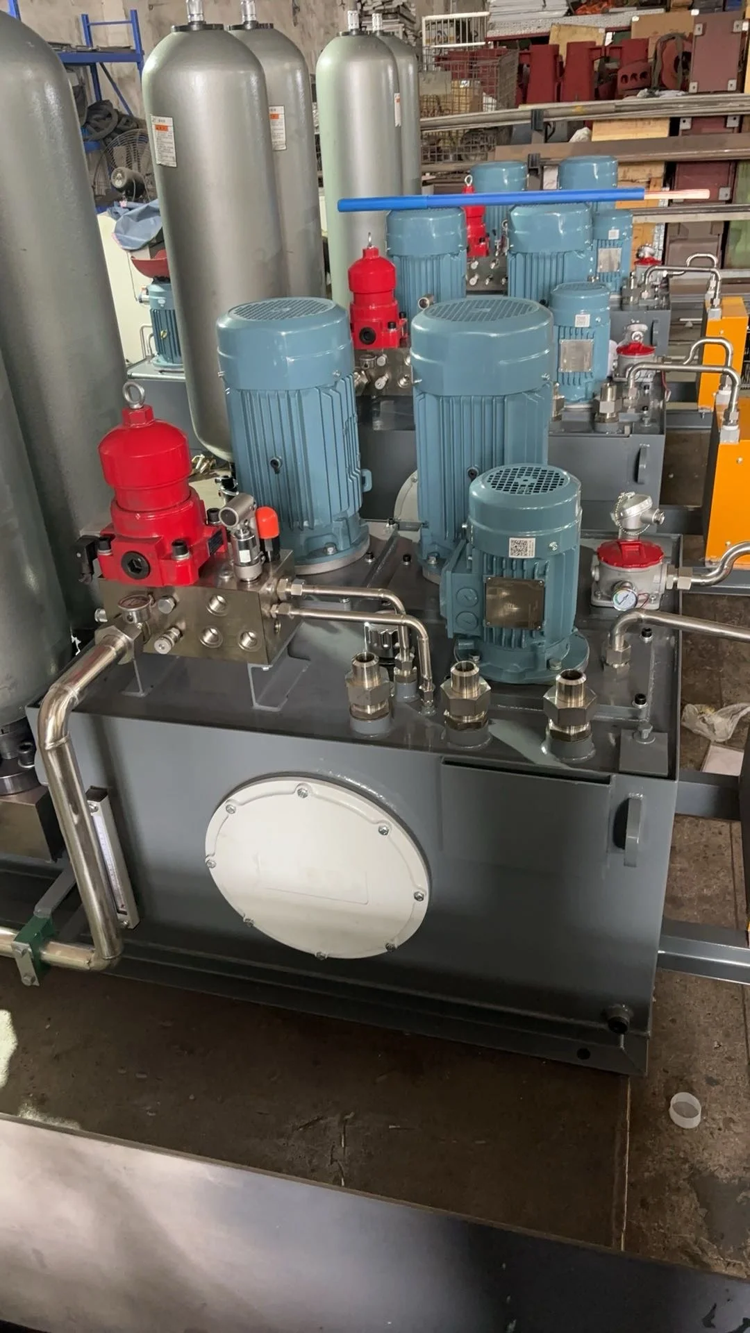 Gate Hoist Hydraulic System