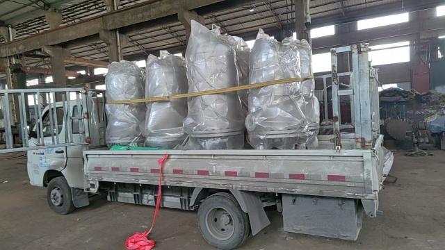 江苏立式塔类压力储罐销售价格,压力储罐