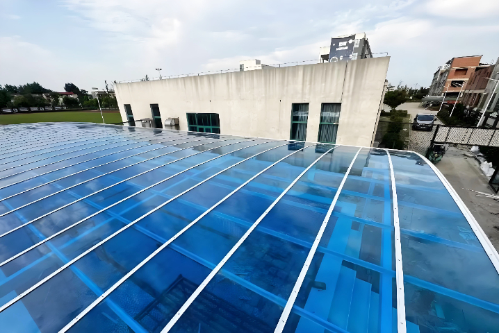 吳江阻燃pc耐力板 蘇州逆鱗新材料供應;