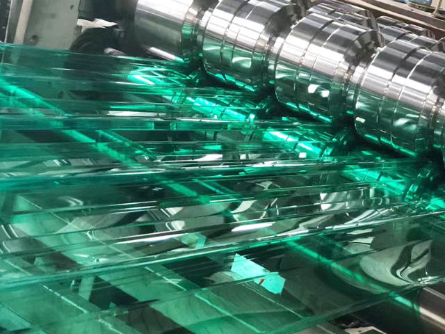 連云港中空pc波浪瓦是怎么加工的 蘇州逆鱗新材料供應(yīng)