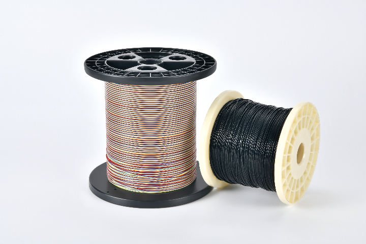 交聯(lián)無鹵線源頭廠家 東莞市鴻昊電線科技供應(yīng);