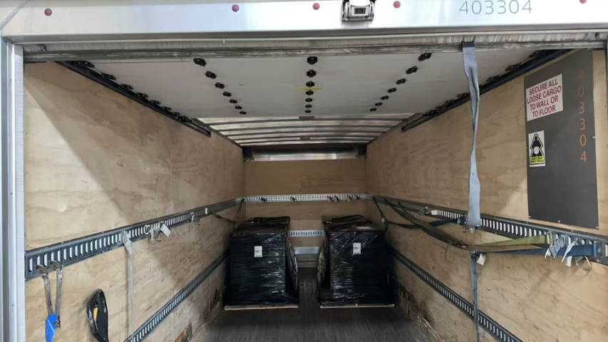 北美卡車派送公司