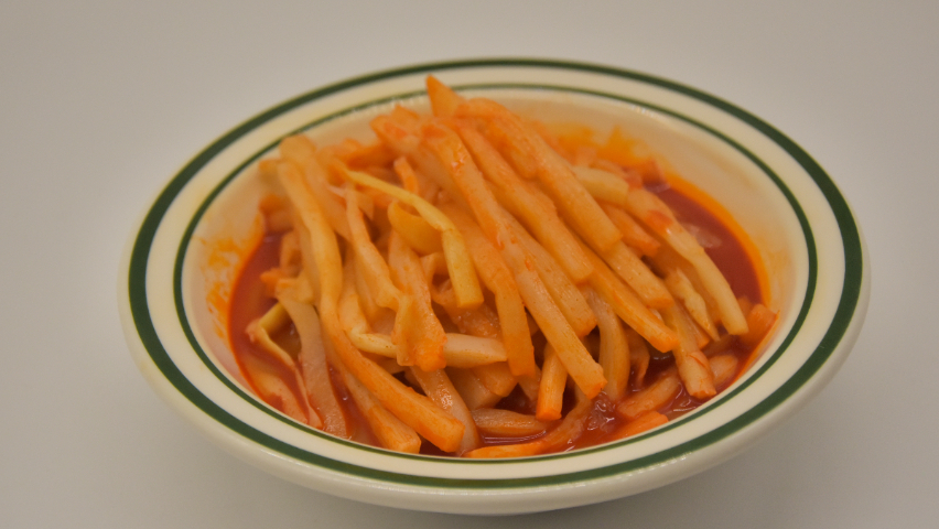 小包裝本地紅油筍食用方法 誠(chéng)信經(jīng)營(yíng) 柳鄉(xiāng)誼種植專(zhuān)業(yè)合作社供應(yīng);