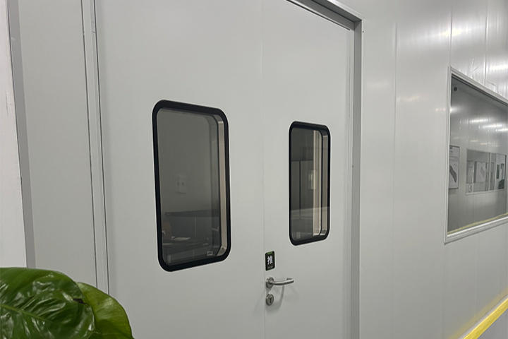 蘇州生物制藥實驗室凈化門的作用 蘇州東欣鋁業(yè)科技供應;