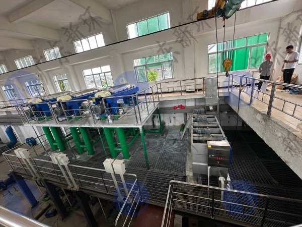 新環工藝設備化裝備:江河、水庫飲用自來水廠環保尾水尾泥高效凈化系統處理裝備