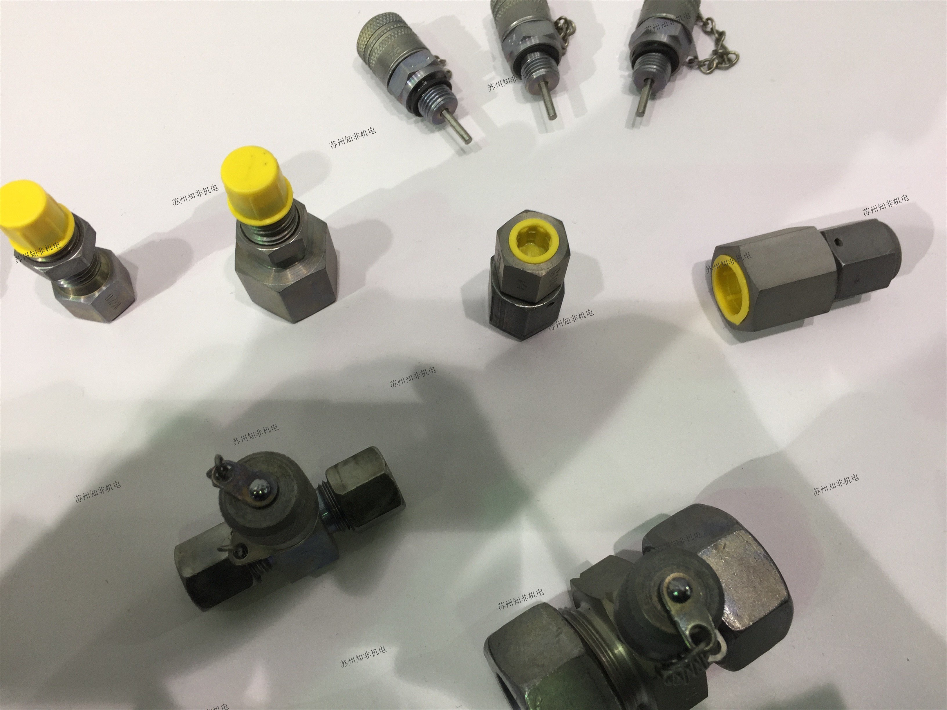德國(guó)Hydrotechnik測(cè)壓接頭minimess 1615,1620-2703-01-18.10現(xiàn)貨S100-AC-AC-00500N液壓軟管2703