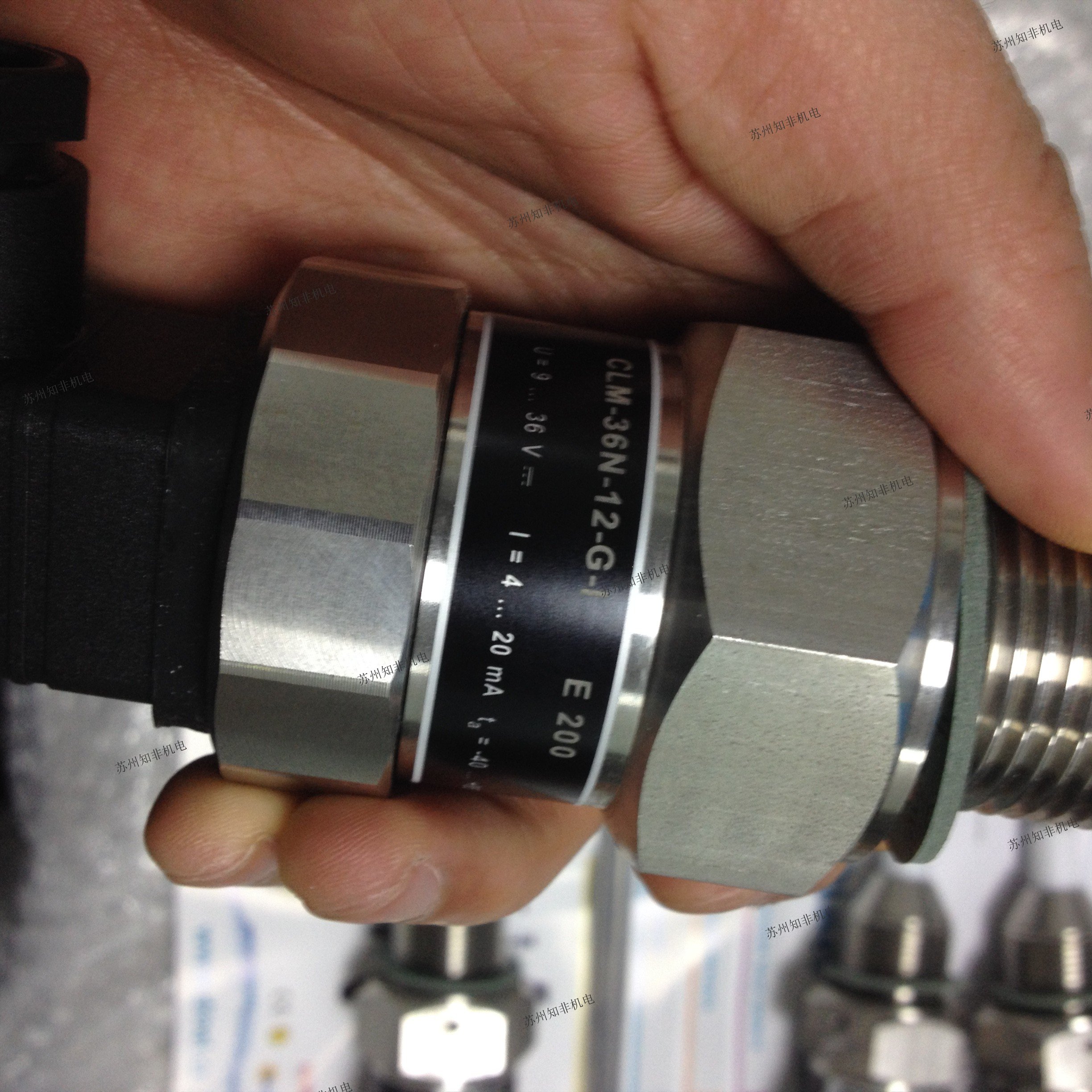 捷克Dinel電容液位計(jì)CLM-36-N-12-G-I E200, DLS-27N-10-C-P-O-G-E100液位開關(guān),ULM-53N-06-G-I-G-L