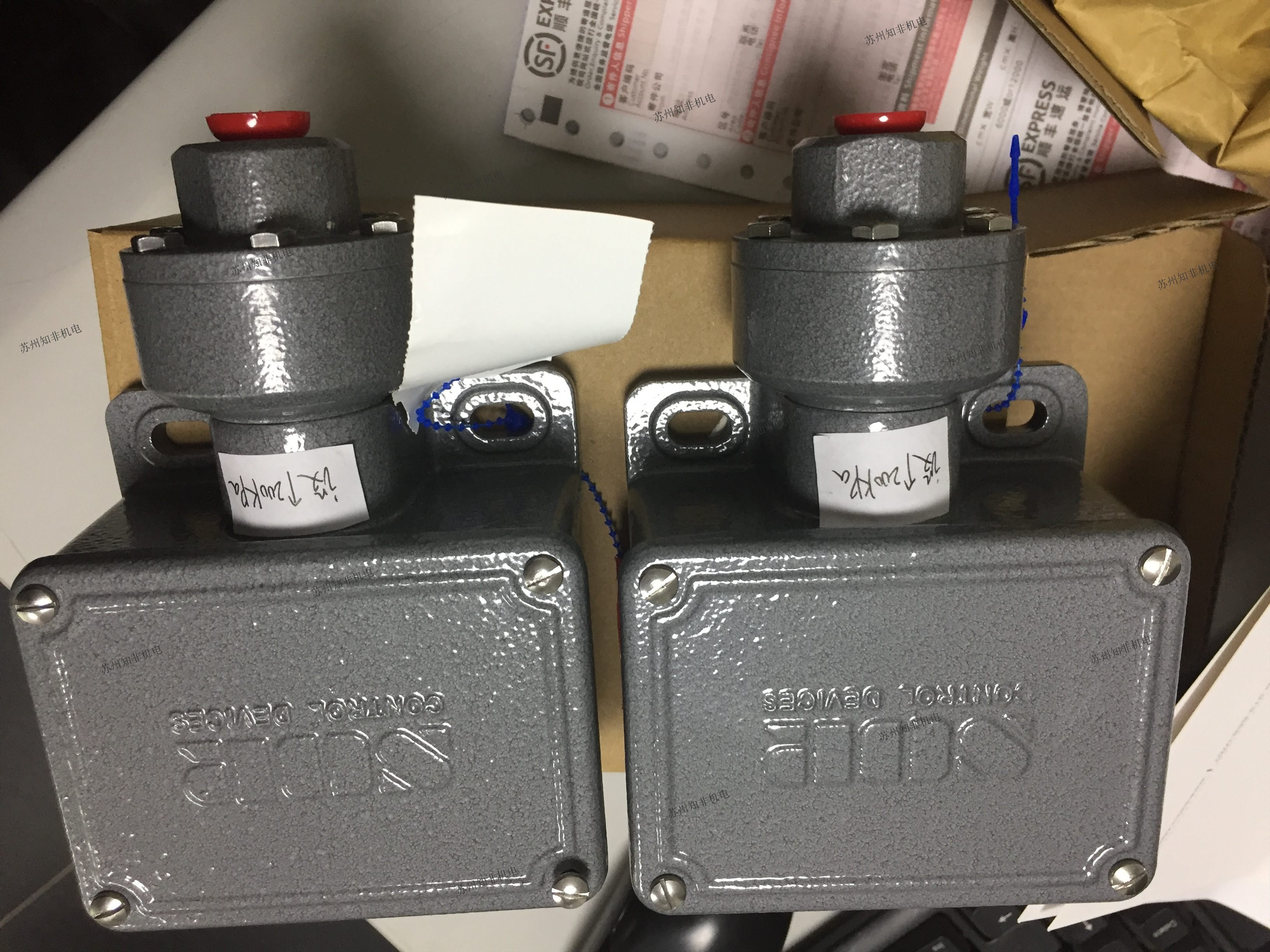 SOR 107AL-N12-P1-F1A差壓開(kāi)關(guān),17RB-K3-N4-C2A防爆壓力開(kāi)關(guān),54LC-EE117-M4-C1A真空開(kāi)關(guān)BH-055005-055